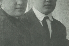 María Isabel con su hermano más pequeño José María